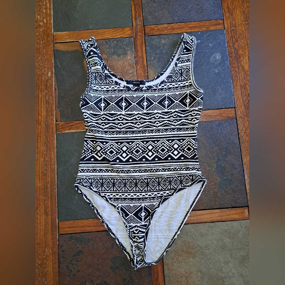 Forever 21 Black and White Tribal Print Bodysuit -- Size Small